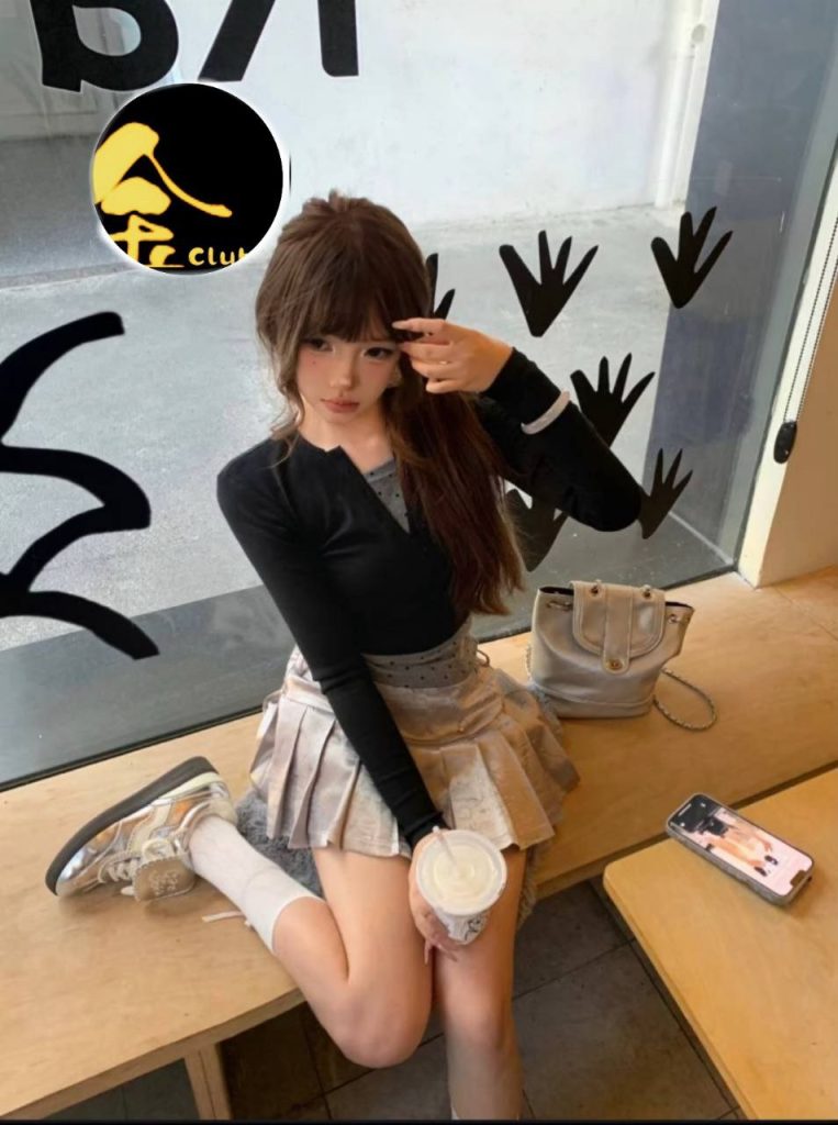剛成年純慾系咧學生妹妹：糯糯8592 作者:伦敦金牌club 帖子ID:5041 